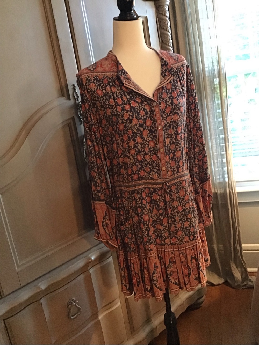 Spell Floral Button-Front Dress in Navy, Red and Cream
